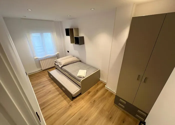 Plaza De Espana * Burgo